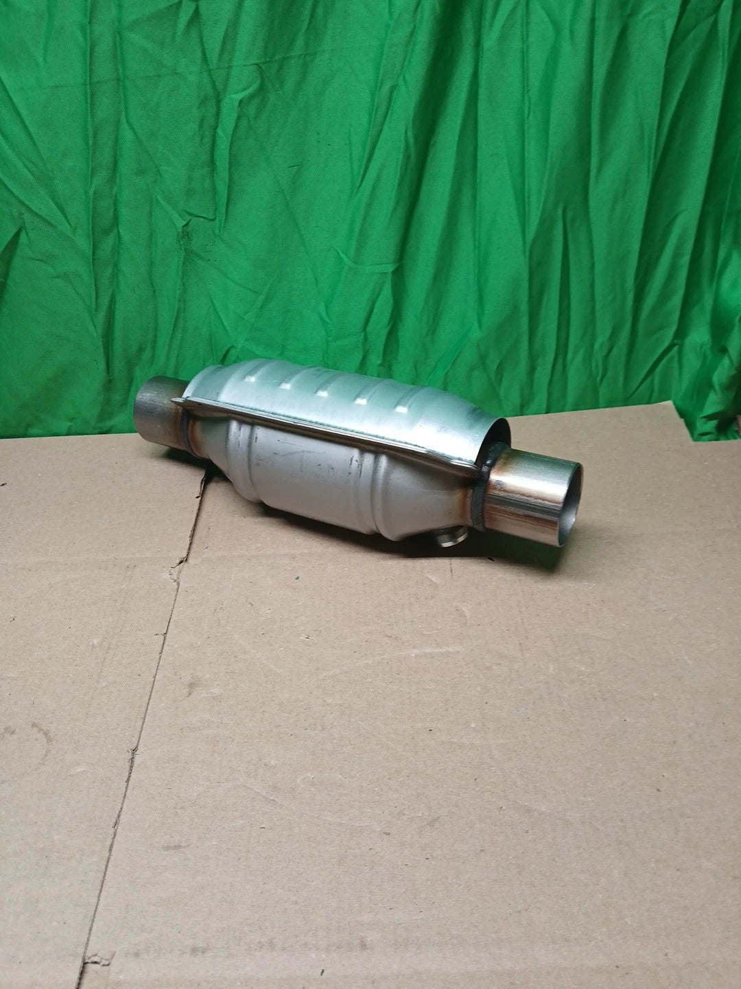 Nilight 2" Inlet/Outlet Catalytic Converter with Heat Shield 2" Universal Cat