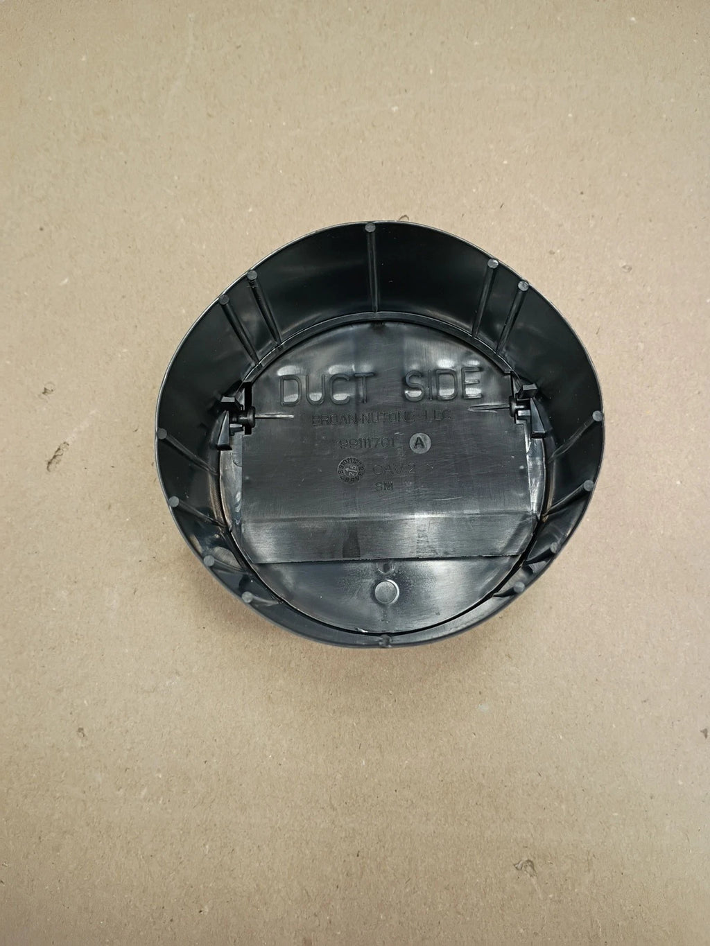 BROAN 765H80L 80 CFM Ceiling Bathroom Exhaust Fan w/ Light and 1300-Watt Heater