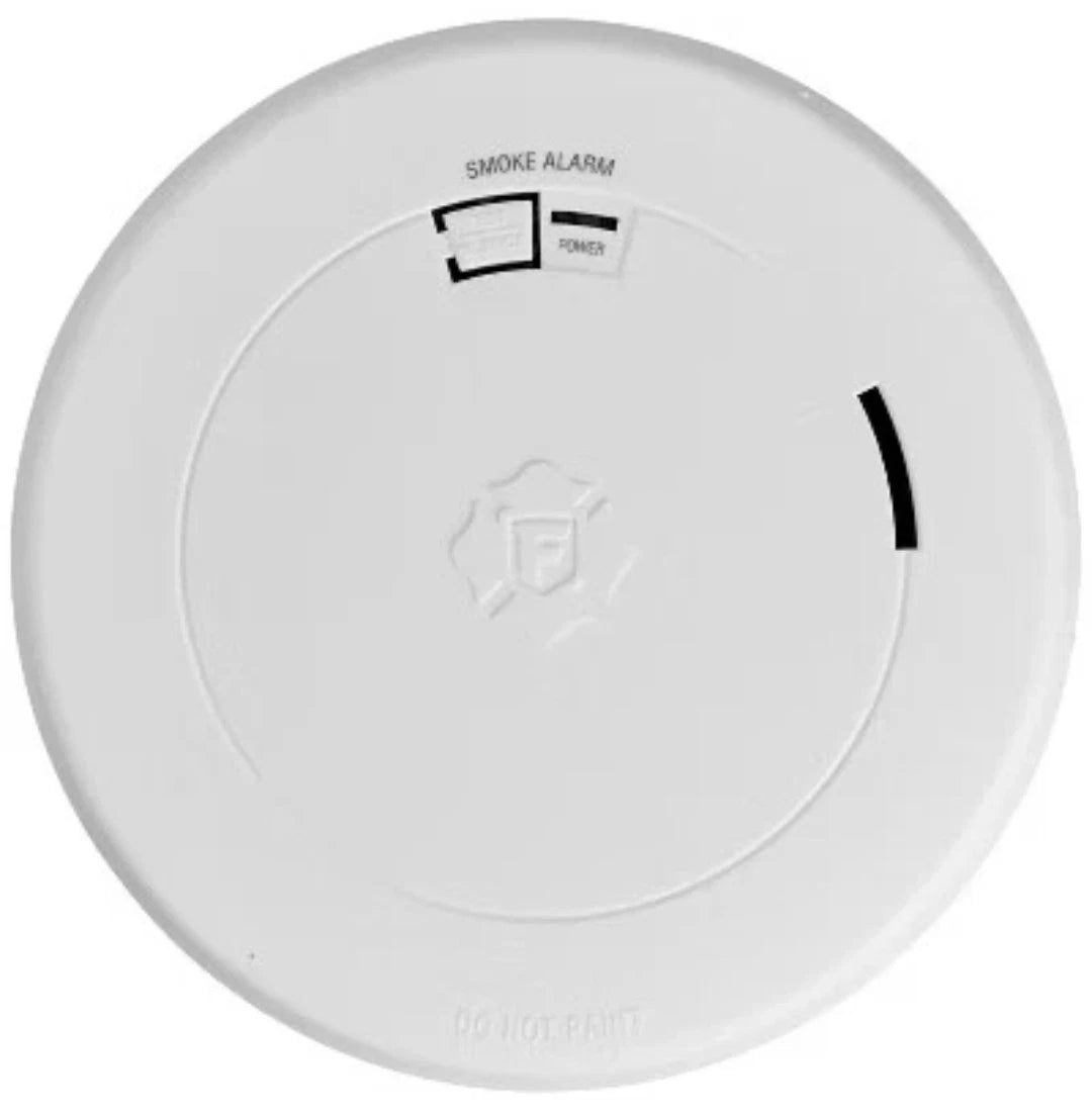 First Alert smc0210 Slim Smoke Alarm 10-Year Sealed Battery Advanced Detection
