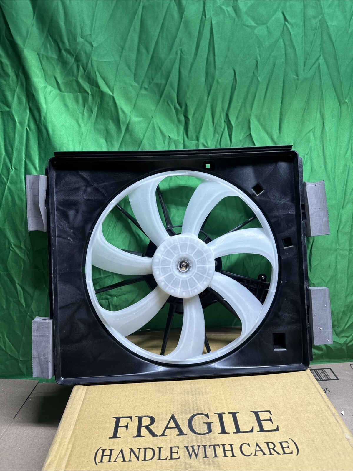 Dorman 620-281 Condenser Fan Assembly Without Controller