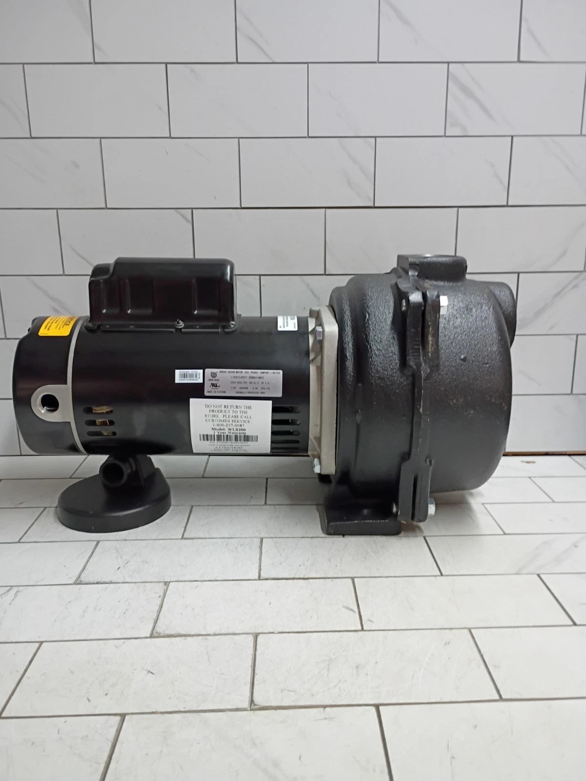 Wayne WLS200 2 HP Permanent Lawn Irrigation CST Iron Sprinkler Pump Open Box,