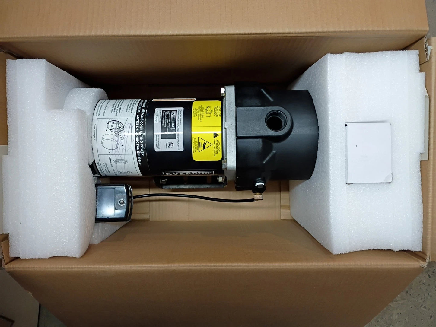 Everbilt HDSWH5P 1/2 HP Plastic Shallow Well Jet Pump FOR PARTS ONLY.