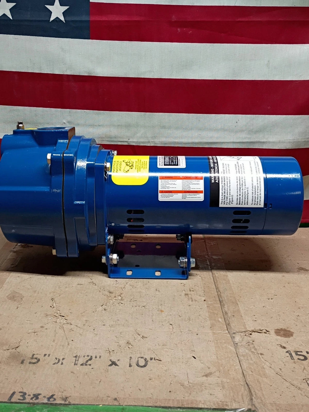 Everbilt HDLS15 1-1/2 HP Cast Iron Lawn Irrigation Pump, 61 GPM 51 PSI Open Box,