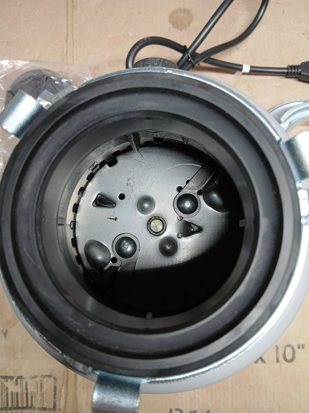 Glacier Bay GB500 Turbo Grind 1/2hp Garbage Disposal Continuous Feed Open Box
