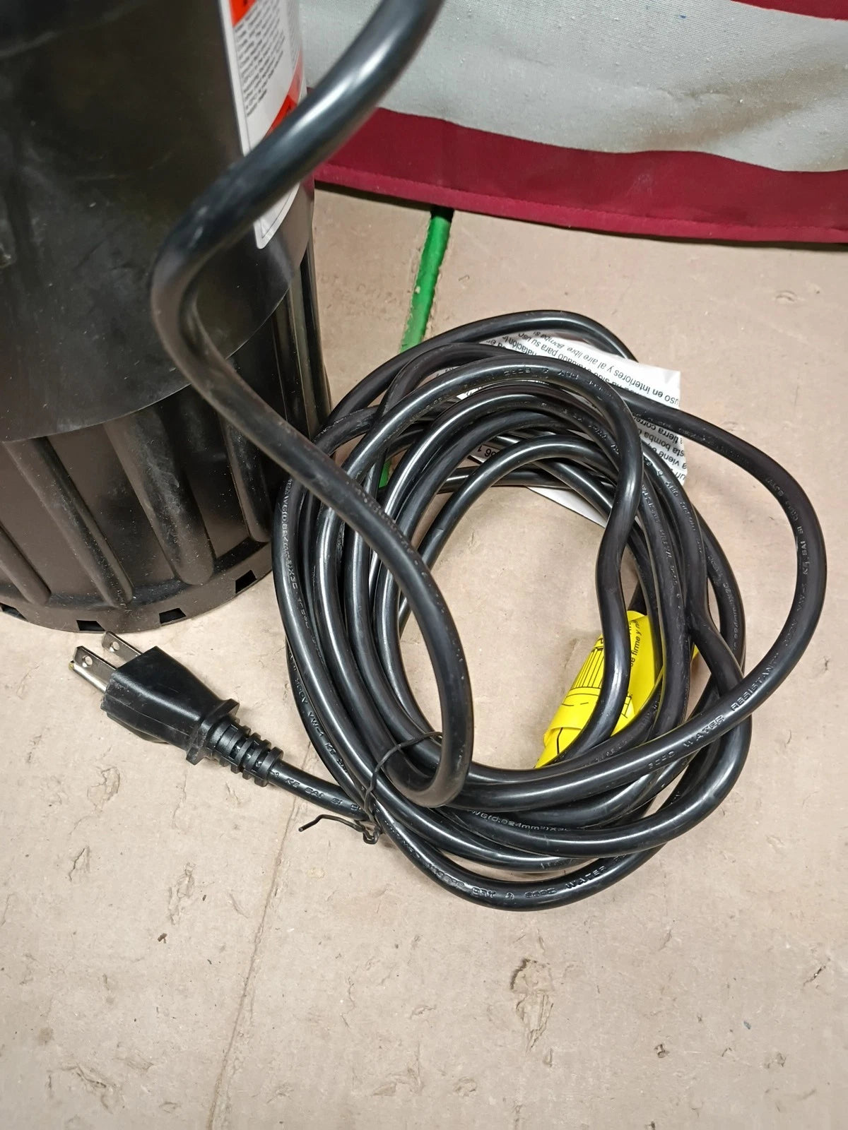 EVERBILT SUP80-HD Waterfall & Pond Pump 1/2 HP 53 GPM 26 Ft Max Vertical Lift