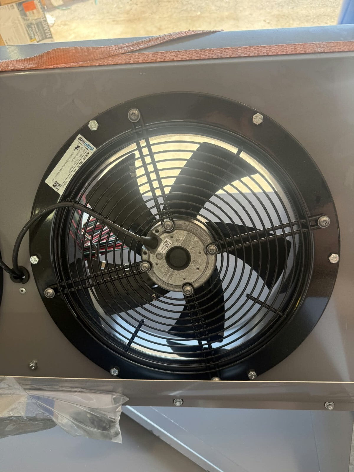 Ebmpapst W2E300-CP02-75 230V 50Hz 370W 3000RPM Axial Fan Blower M2E074-DF READ