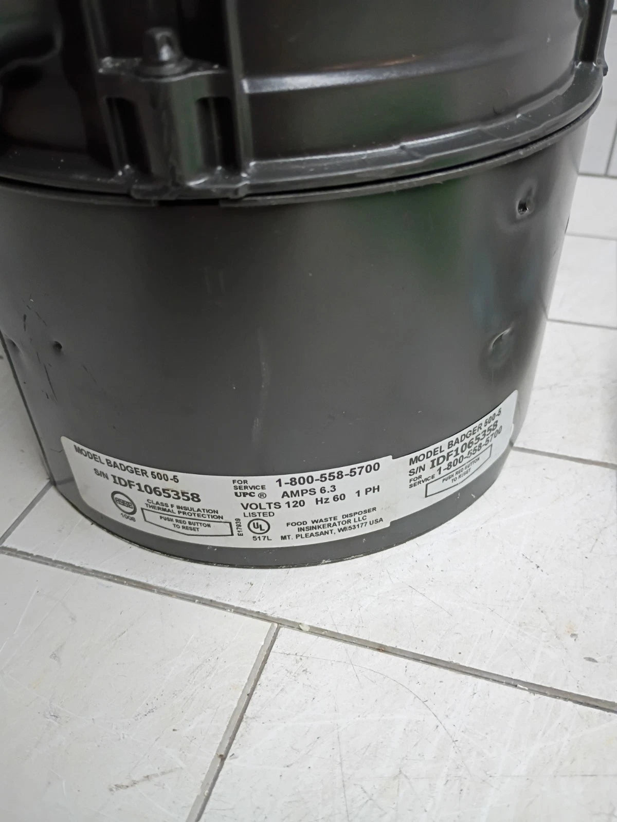 InSinkErator Badger 500 1/2 HP Continuous Feed Kitchen Garbage Disposal Open Box