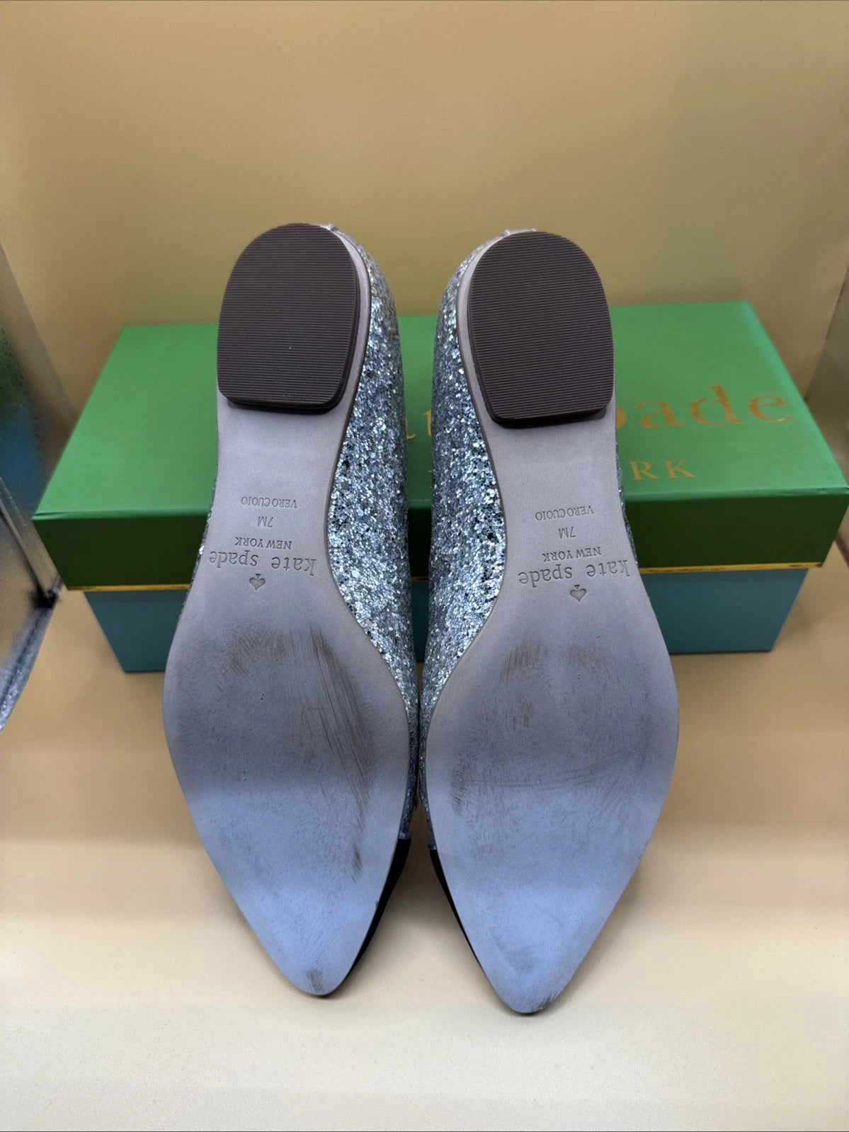 SP2a-Kate Spade New York Nella Flats Size 7M Silver Gold Glitter Black Toe w Box
