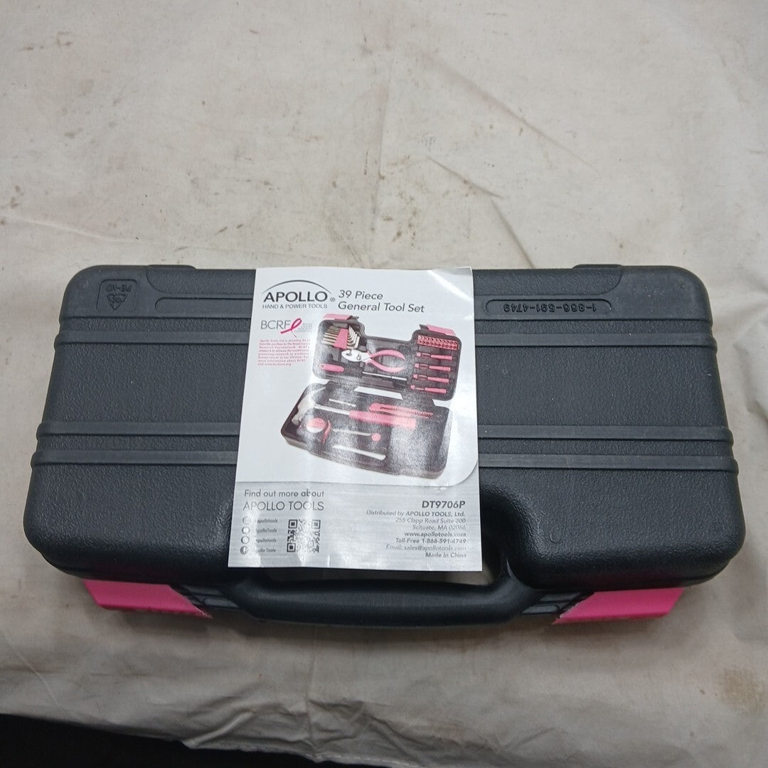 39 Piece Tool Box Set In Case Pink                      (New Open Box )