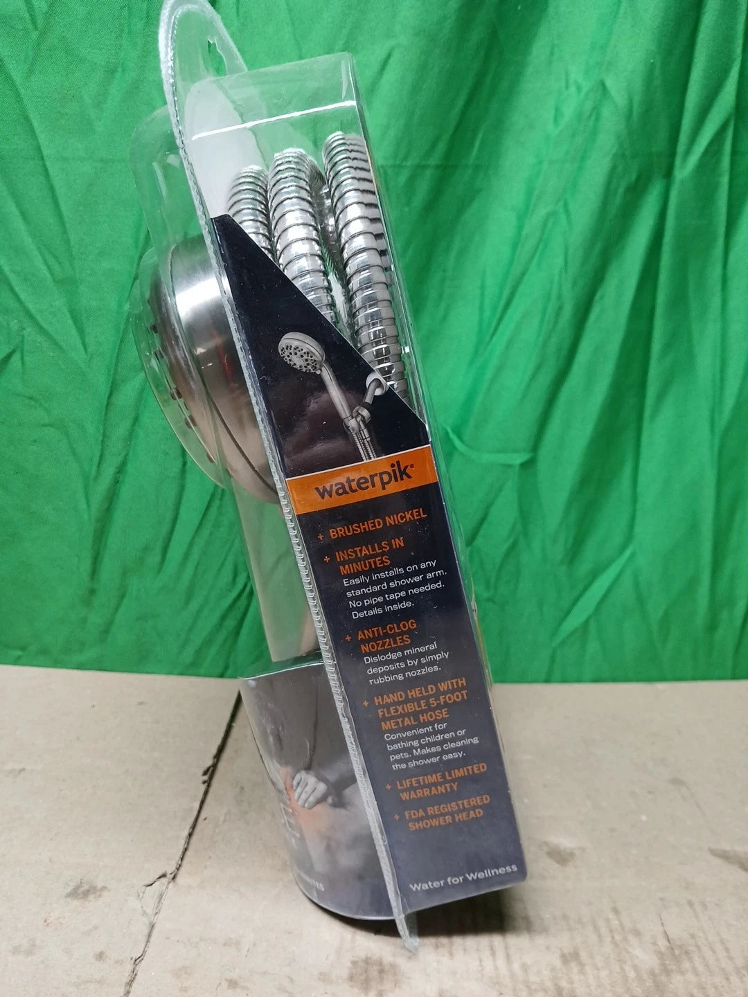 Height Select 7-Spray Patterns With 1.8 GPM 4 In. Height Select Wall Mount NEW
