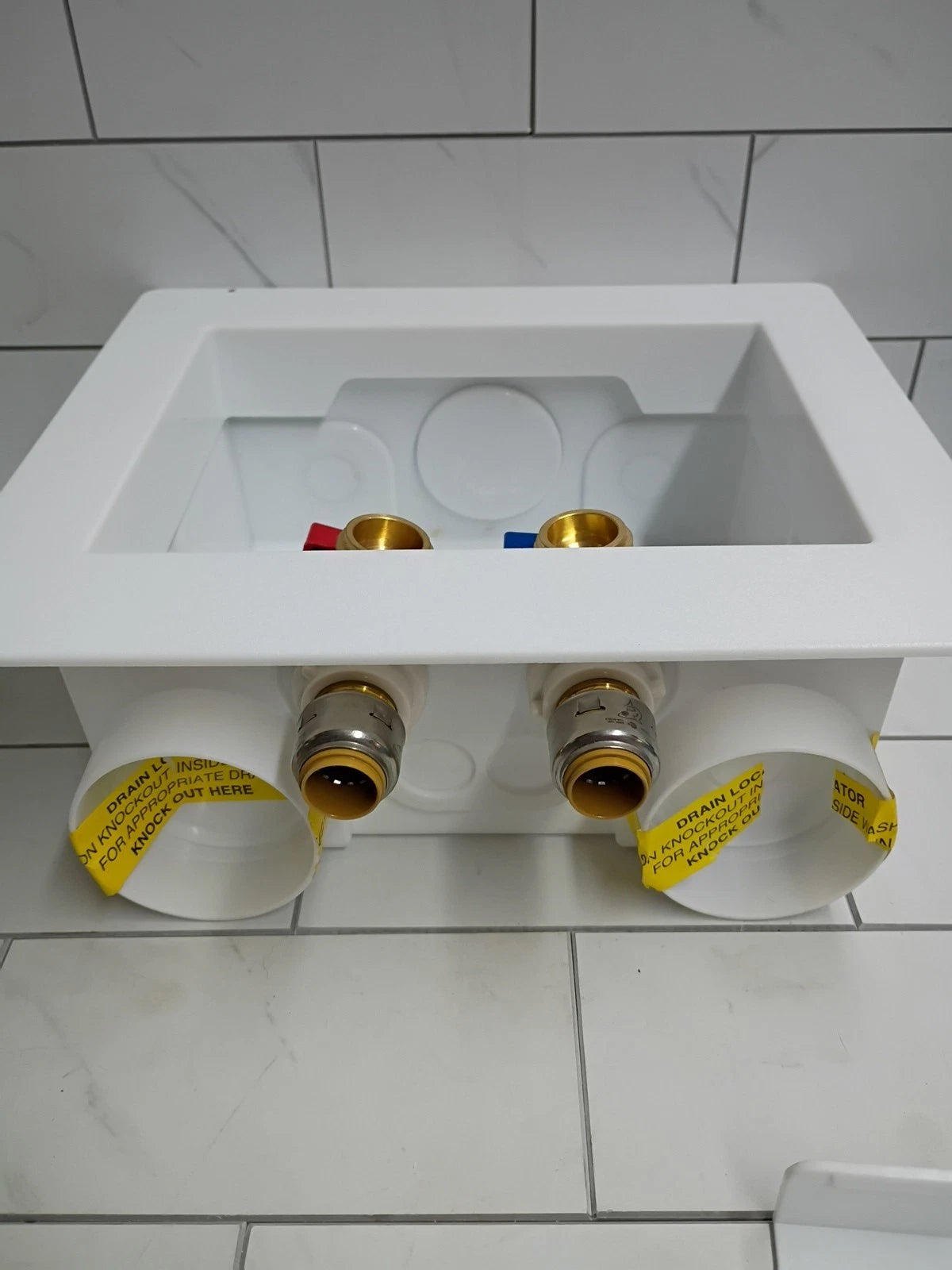 SharkBite 24763 Washing Machine Outlet Box New Open Box