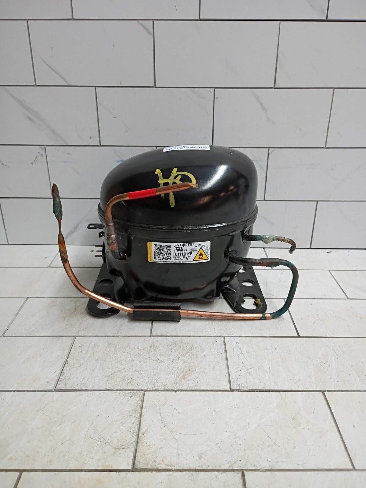 GE Refrigerator Compressor EZ65H1A-U, WR87X37849, WR87X31765 Read Description.