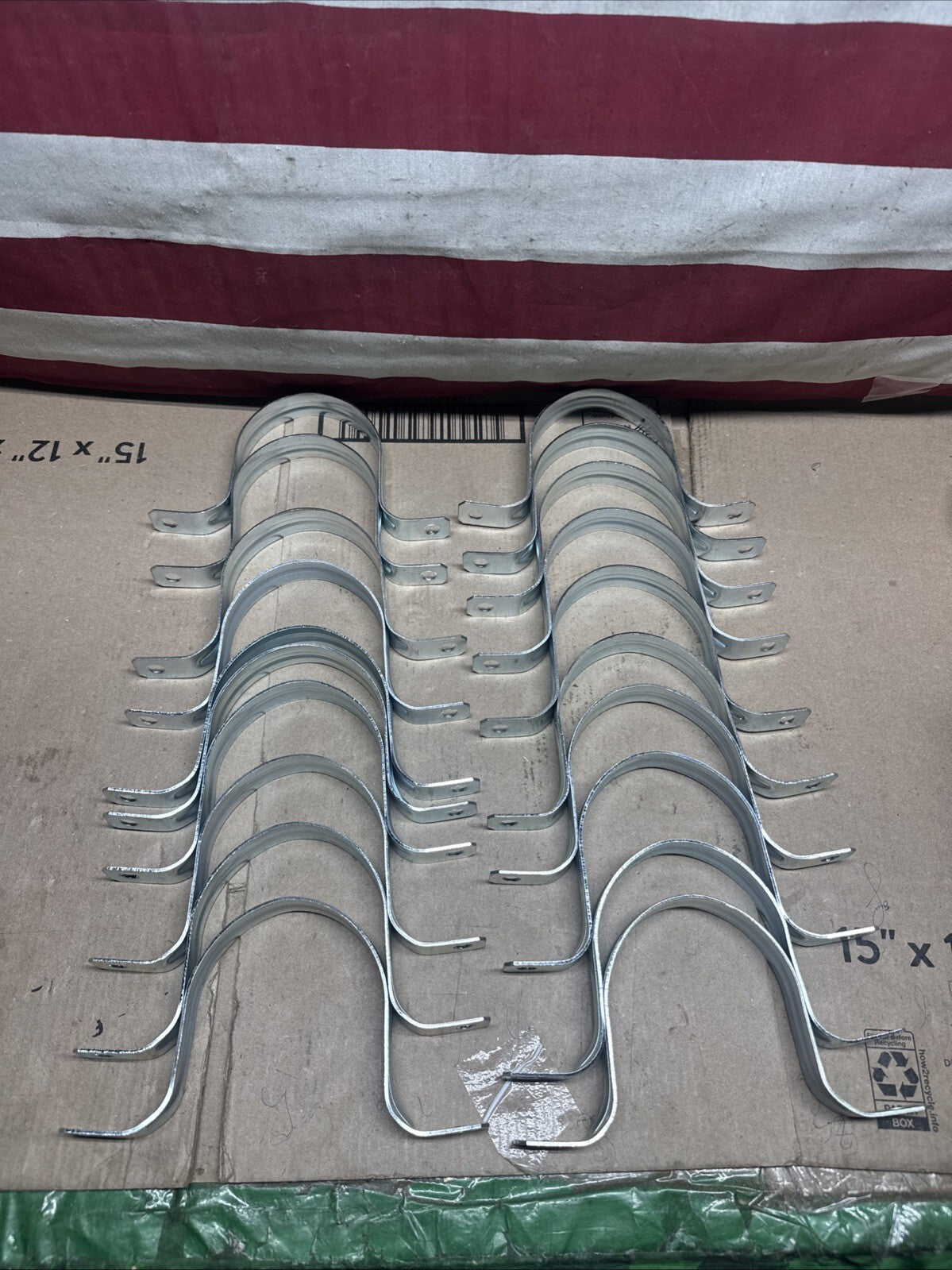 Lot of 20 Halex Rigid 4" Steel Heavy Duty Two-Hole Conduit Strap 61240B HM529