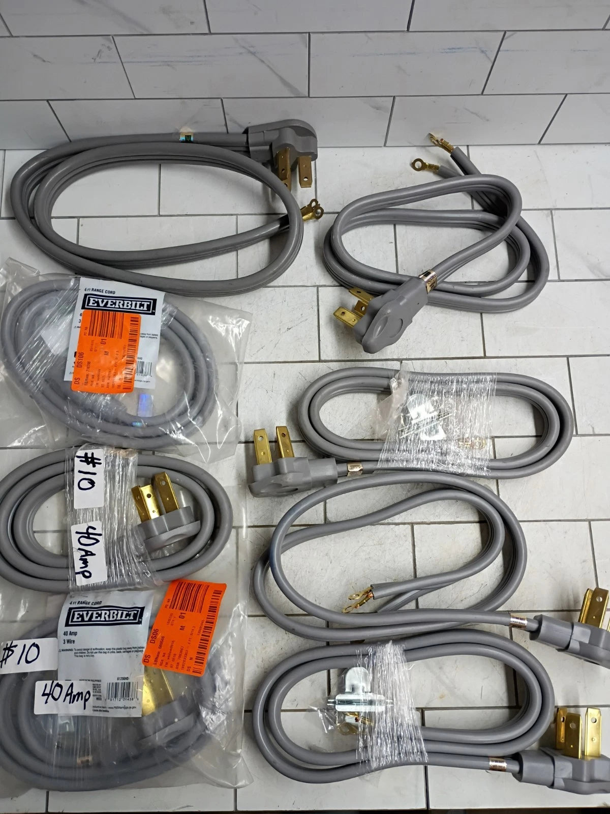 8pk Everbilt 61256HD 4 ft. 40 Amp 3 Wire 6/8 3-Wire Electric Range Plug, OB,