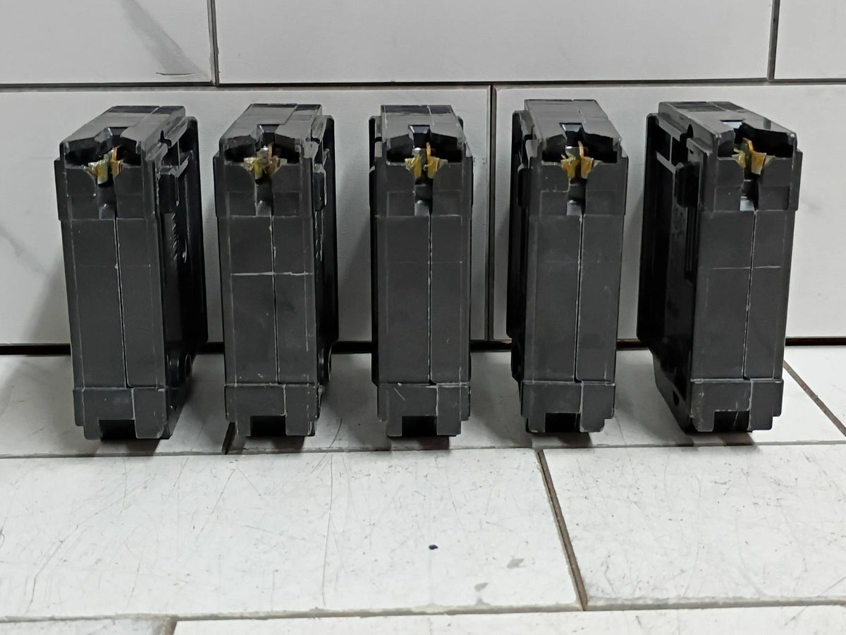 (5 Pack) Square D Homeline HOM120CP 20 Amp 1 Pole Plug In Circuit Breaker OB