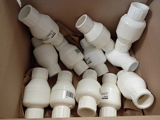 Lot Of 12 Everbilt PVCCV114F, Check Valve PVC 1-1/4" FPT x FPT...