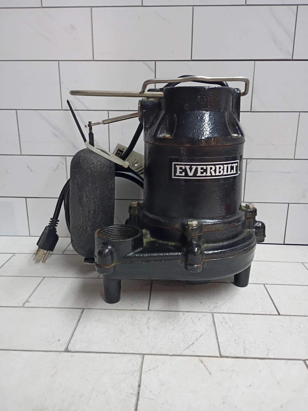 Everbilt HDS50 1/2 HP Cast Iron Sump Pump Used, Read Description.