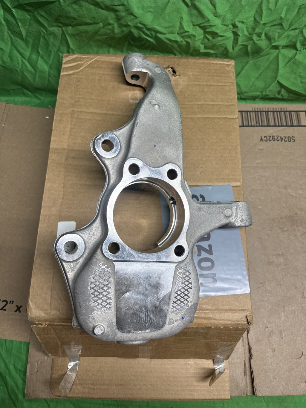 ACDelco 23298403 Genuine GM Parts Passenger Side Steering Knuckle