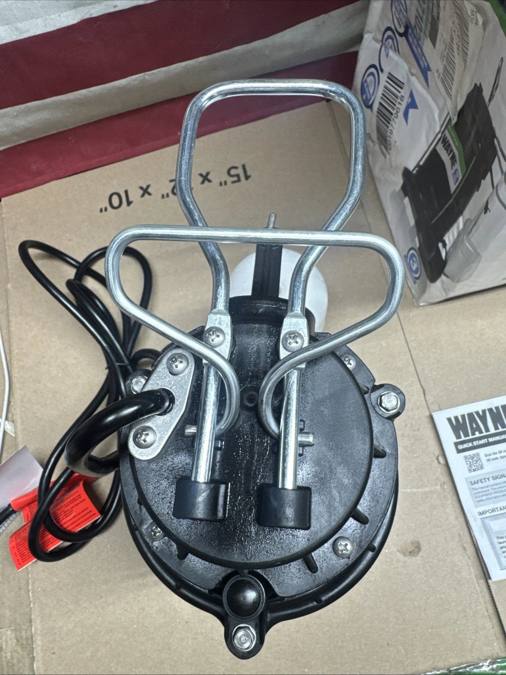 Wayne 1/2 HP CastIron Submersible Sump Pump with Vertical FloatSwitch NEW IN BOX