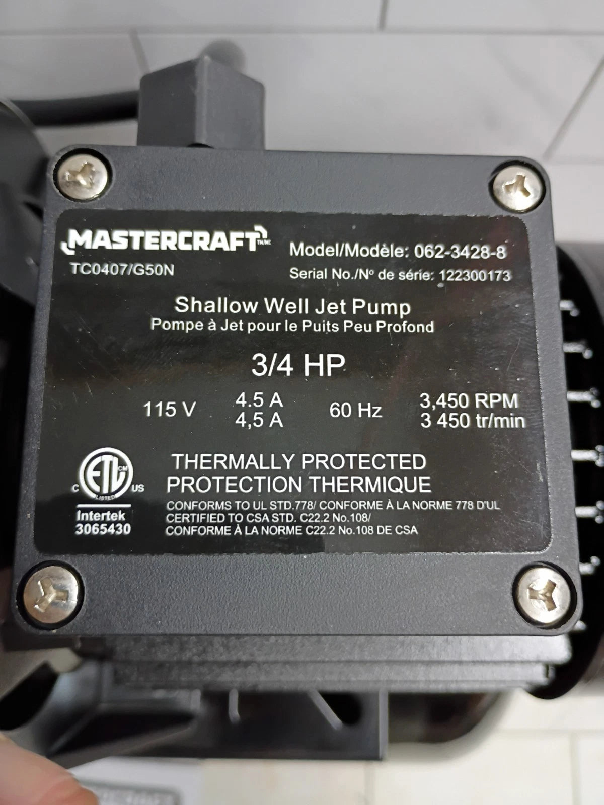 Mastercraft 3/4-HP Shallow Well Electric Jet Pump (Model 062-3428-8) 115V OB