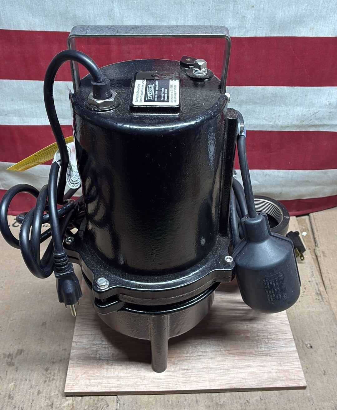 Everbilt ESE60W-HD 3/4 HP 8400 GPM Sewage Ejector Pump, Black