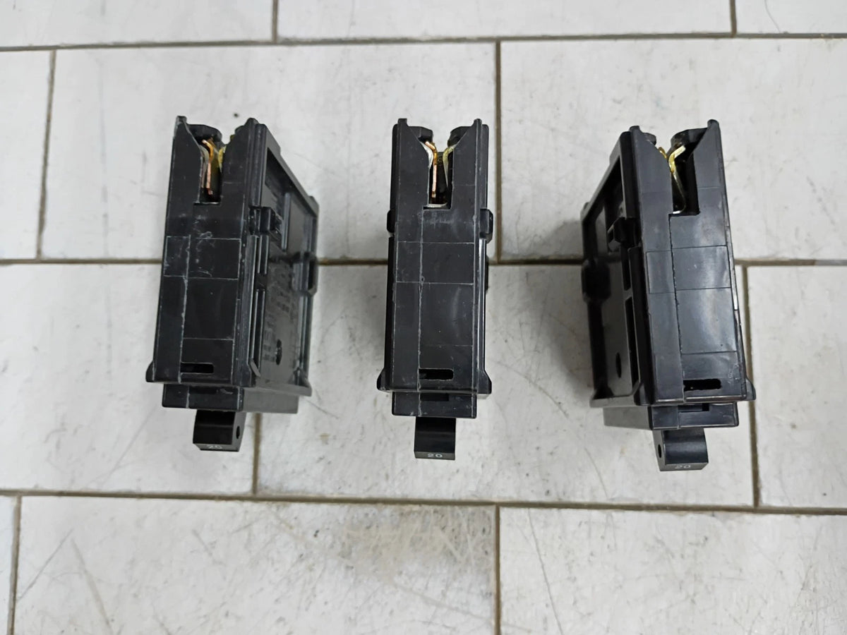 (3 Pack) Square D HOM120CP 20 A Miniature Circuit Breaker Open Box