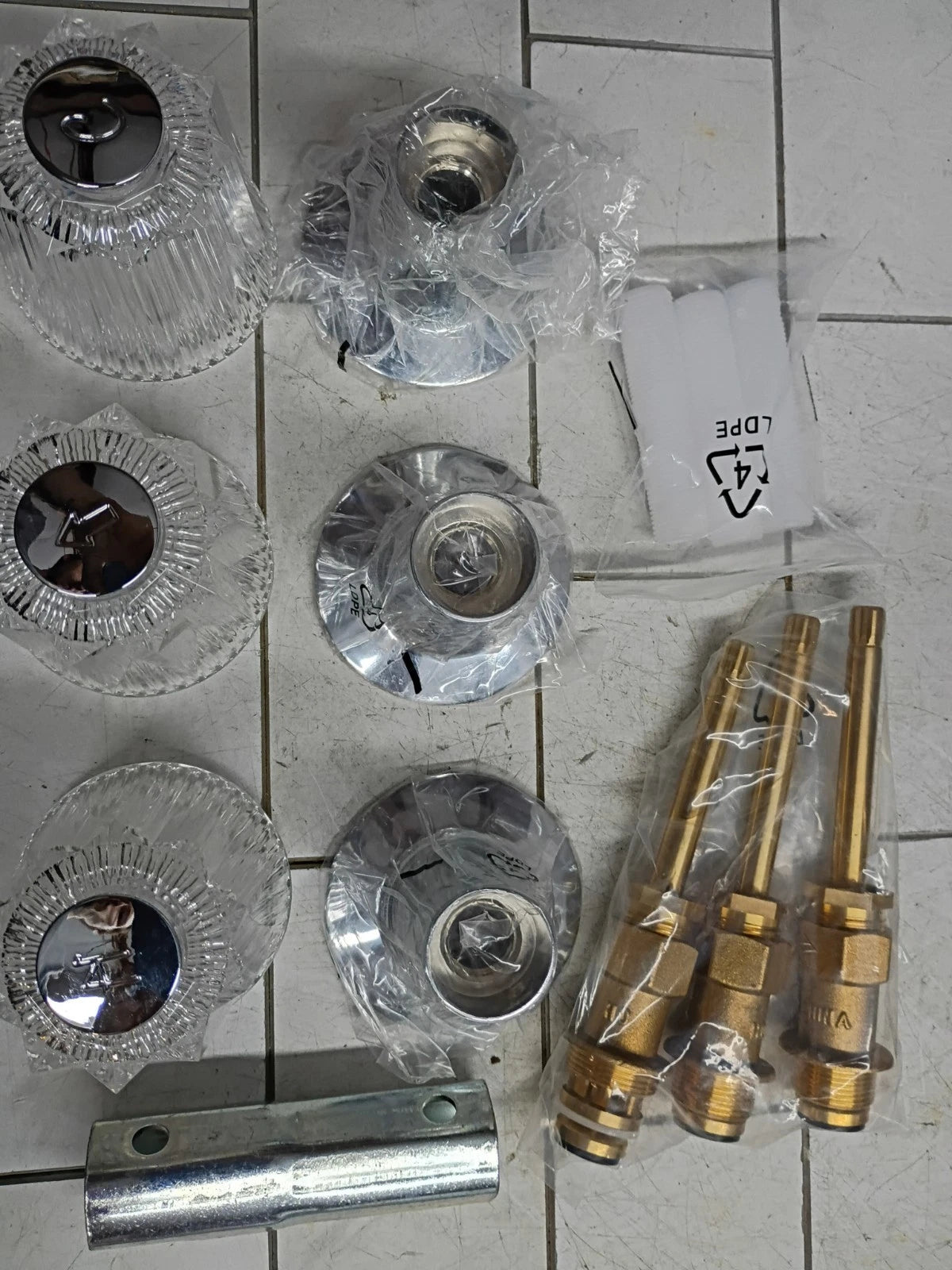 1pk Danco 39630 Tub Shower Rebuild Kit For Pfister. - OPEN BOX Complete Set