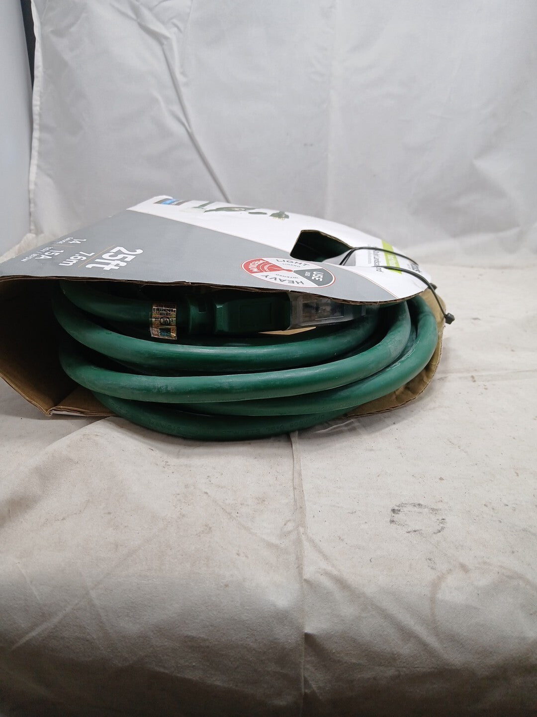Woods 25 ft 14/3 Multi-Outlet Garden Outdoor Medium Duty Extension Cord Green OB